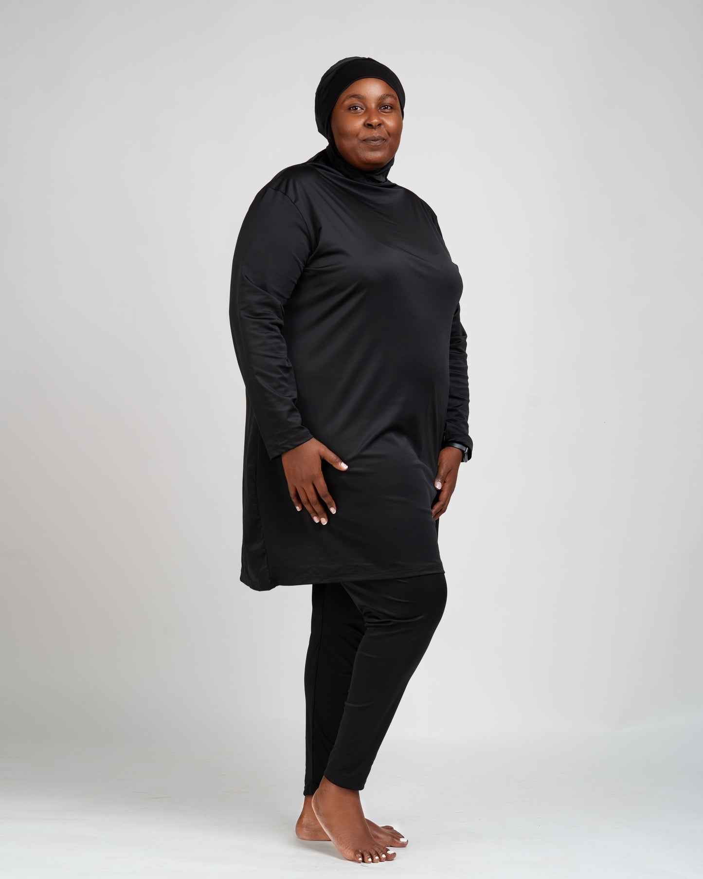 ZAIBA Modest ActiveFlow Hooded Tunic Top & Leggings Set - Black