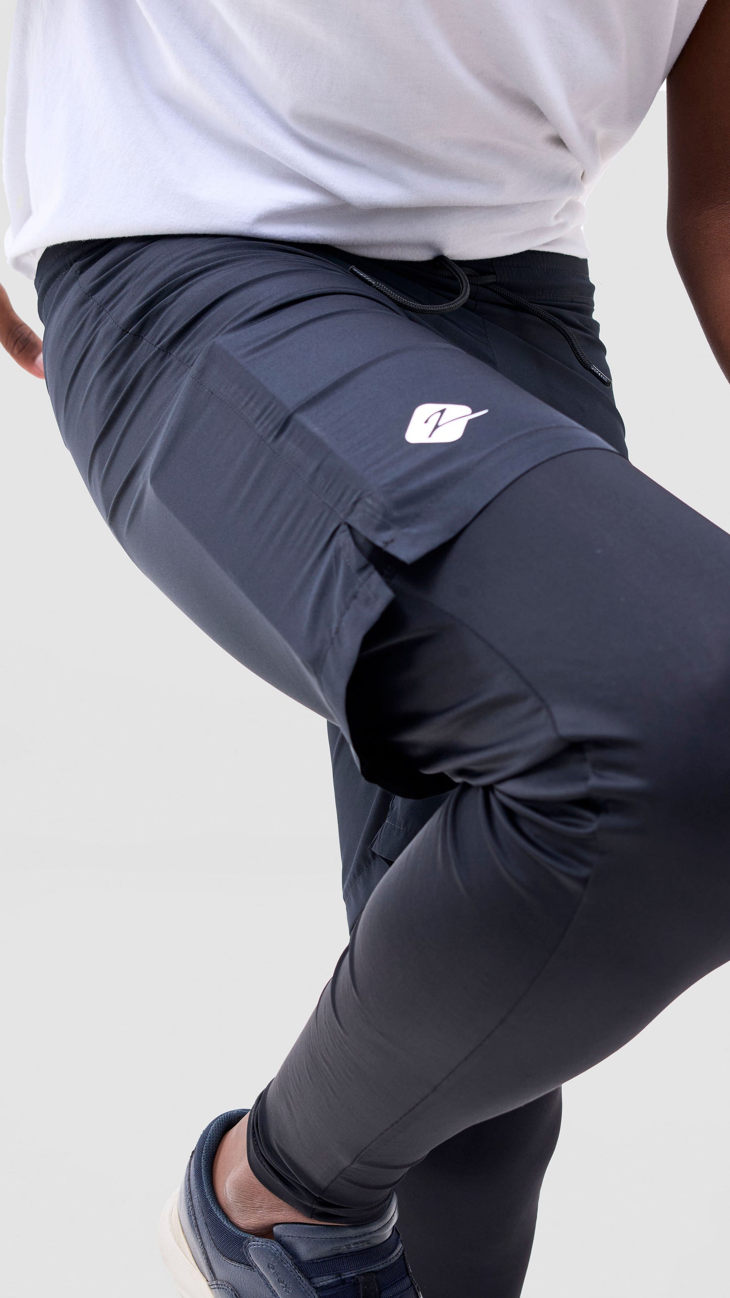 ZAIBA Modest ActiveFlow 2in1 Nguvu Shorts (Full) - Black